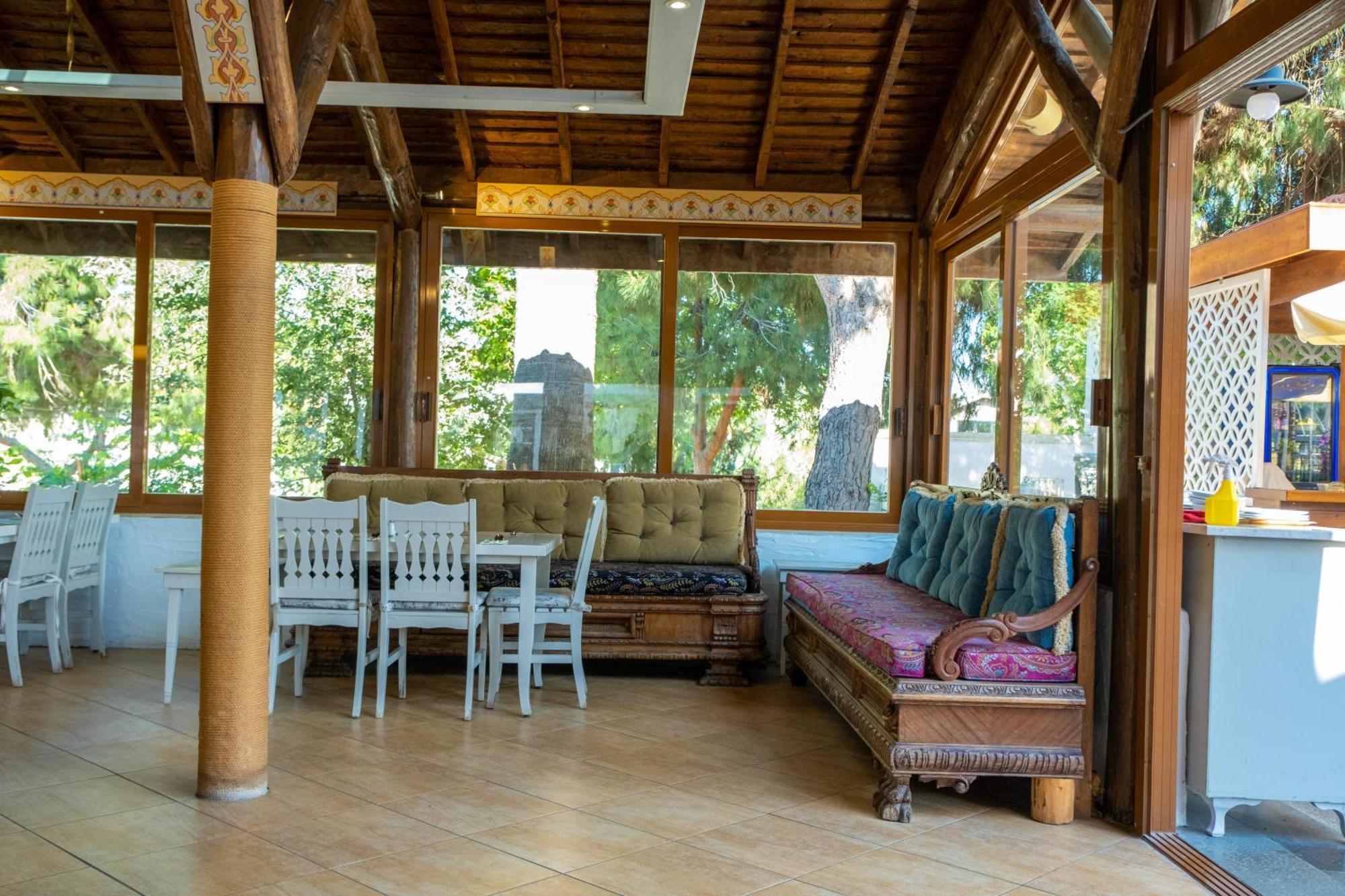 Sea Breeze Hotel And Apartments Oludeniz Exterior foto